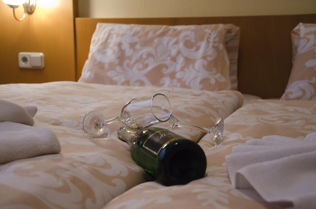 Hotel Zatisi Františkovy Lázně Zimmer foto